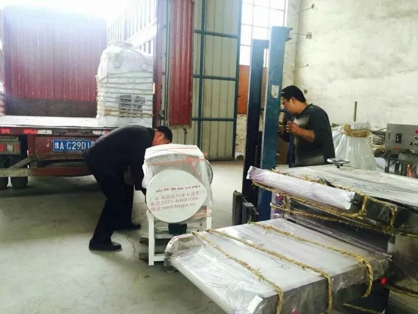 吉林李先生使用一品鮮多功能拉面機扯面機代替手工做面