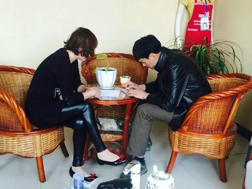 吉林李先生使用一品鮮多功能拉面機扯面機代替手工做面